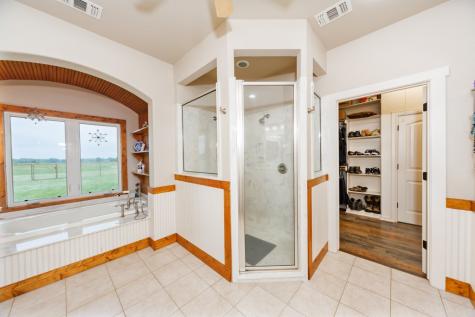 433 Fruitland Road Bowie TX 76230