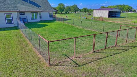 433 Fruitland Road Bowie TX 76230