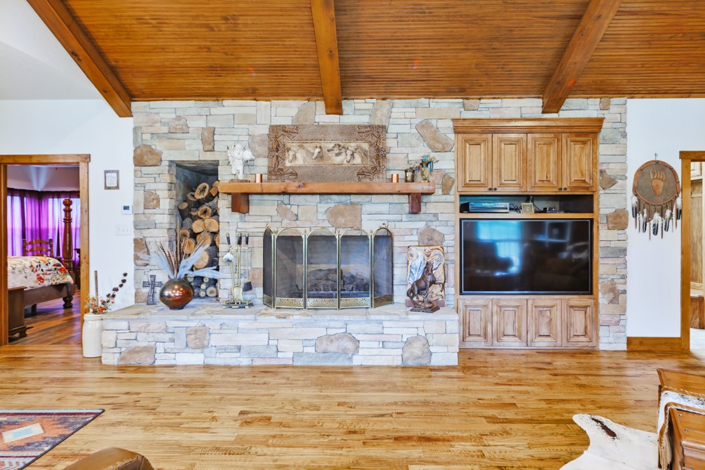 433 Fruitland Road Bowie TX 76230