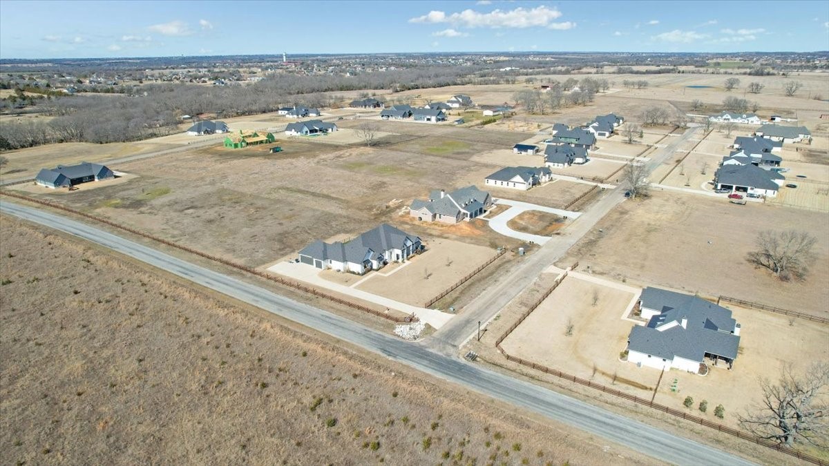 1442 Kara Trail Van Alstyne TX 75495