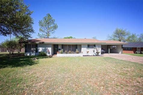 914 Fairview Street Graham TX 76450