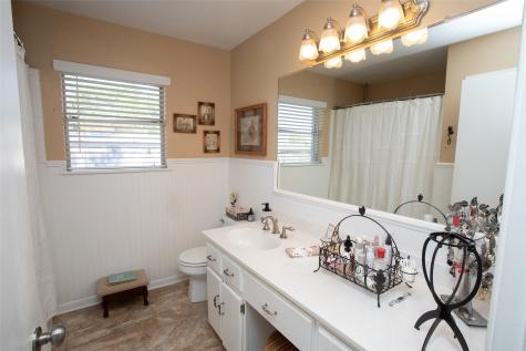 914 Fairview Street Graham TX 76450