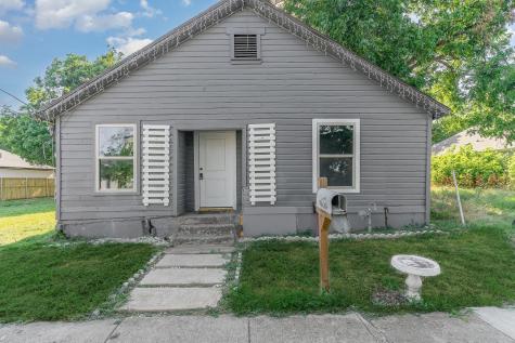 4621 Owenwood Avenue Dallas TX 75223