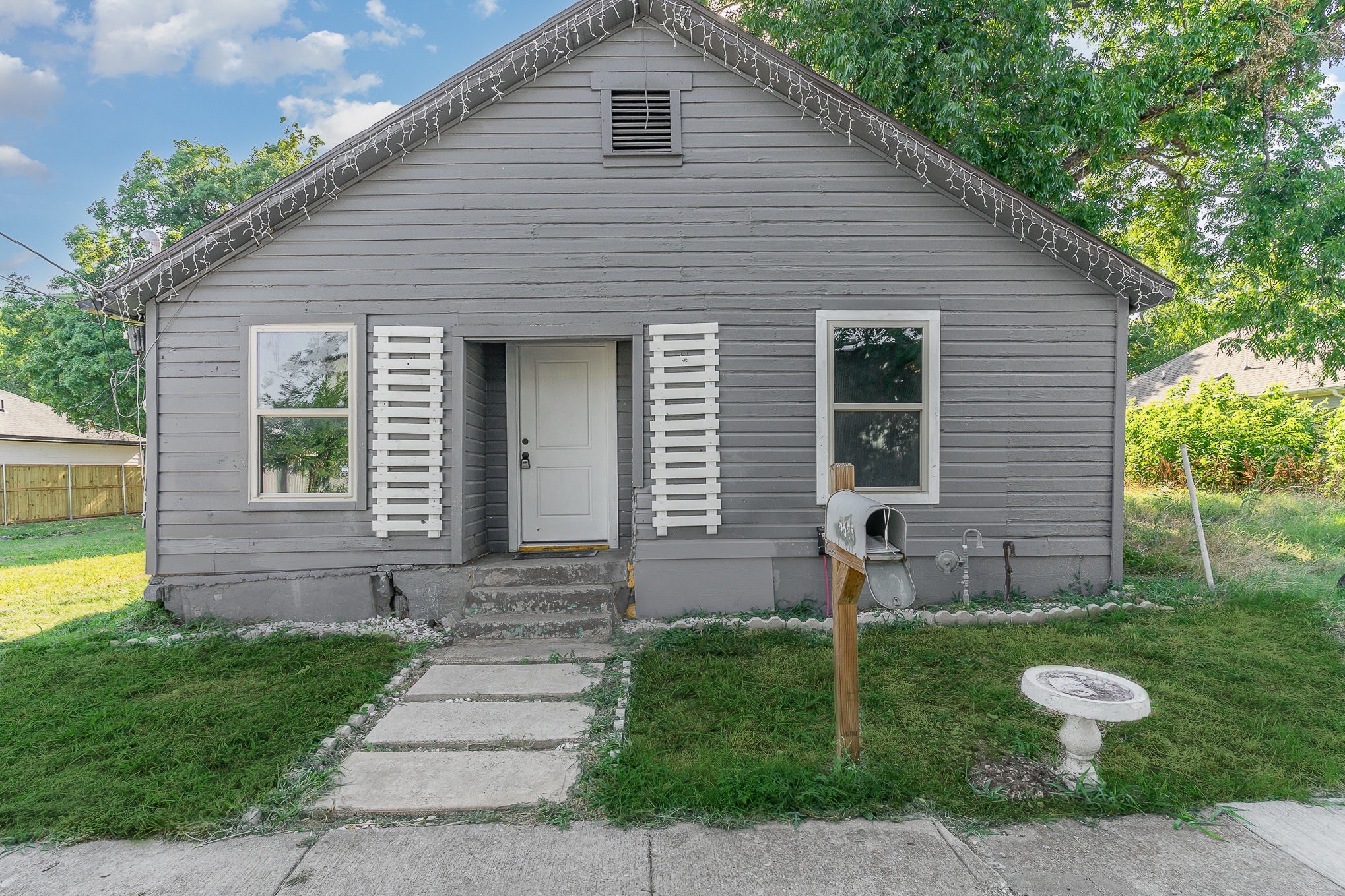 4621 Owenwood Avenue Dallas TX 75223