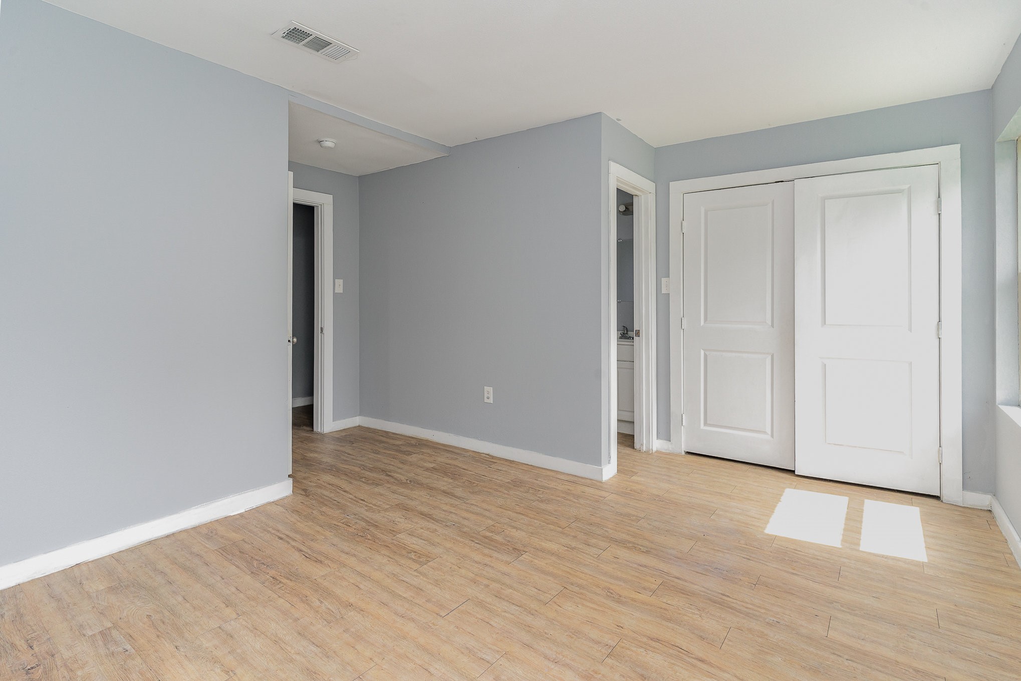 4621 Owenwood Avenue Dallas TX 75223
