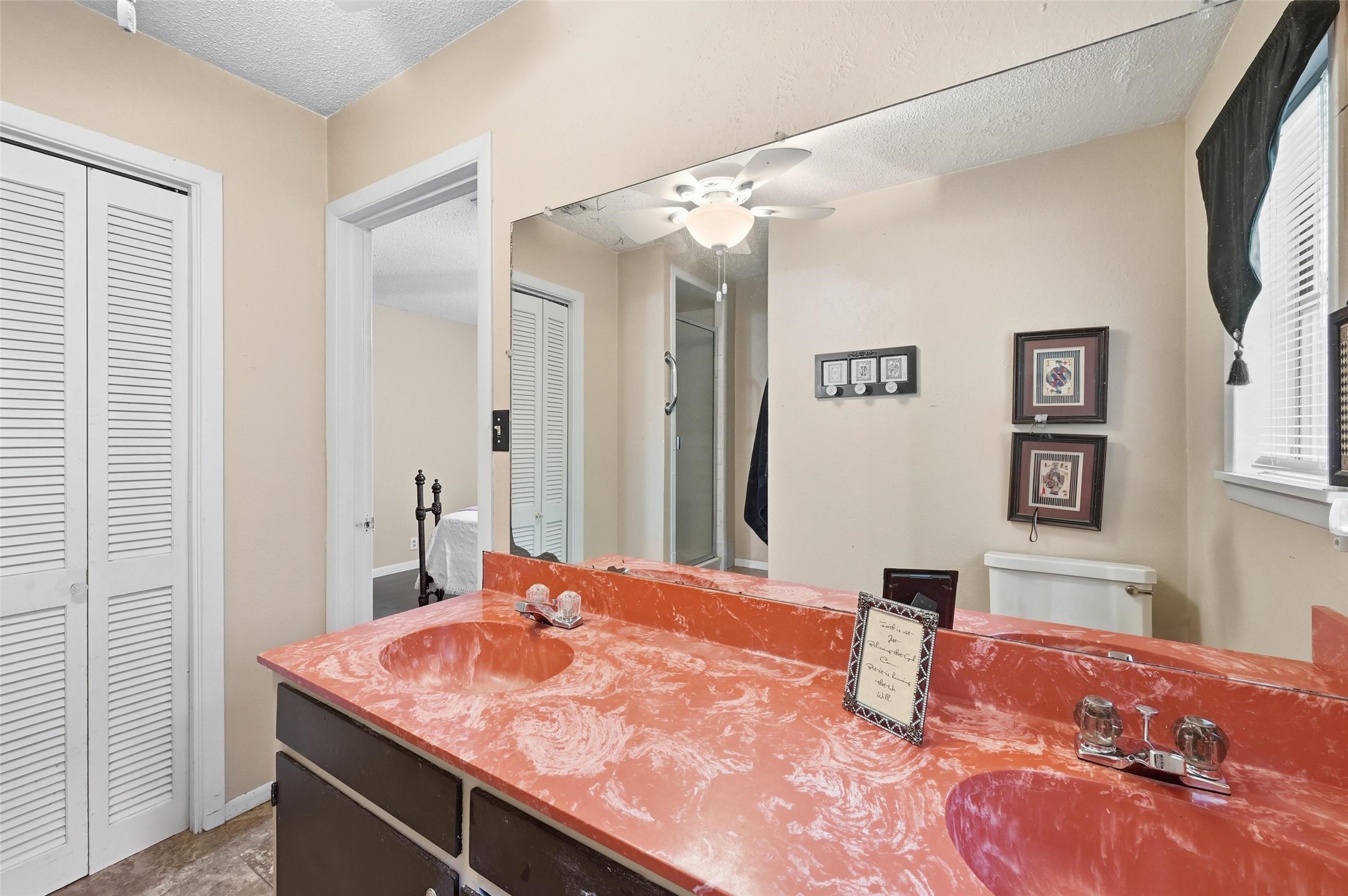 620 W College Street Grapevine TX 76051