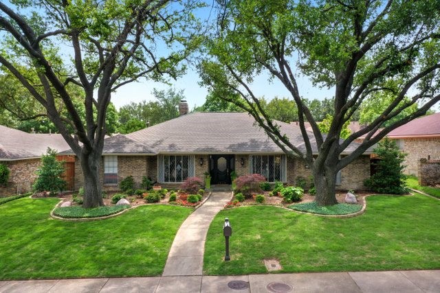 6434 Mercedes Avenue Dallas TX 75214