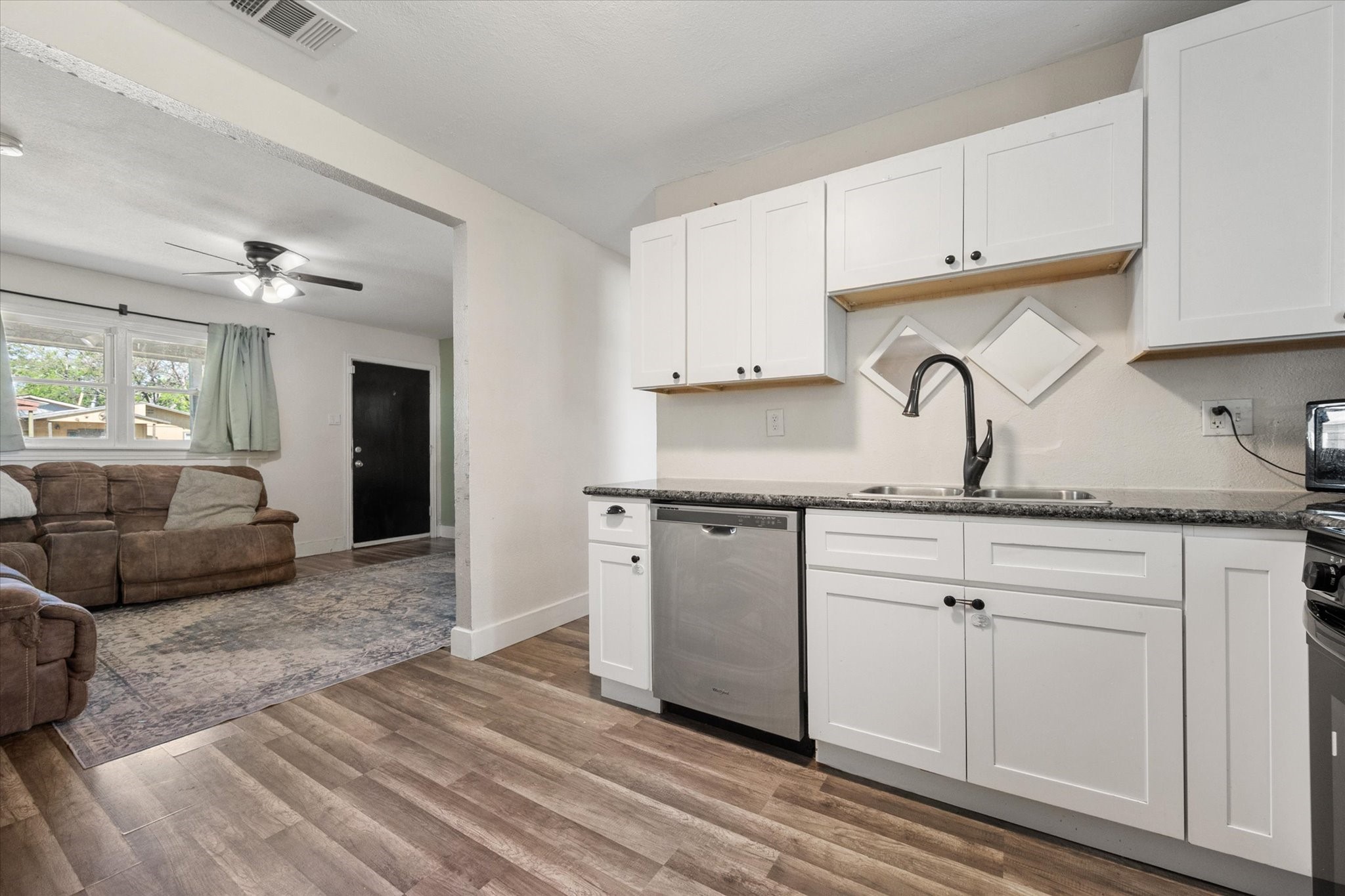 4036 Wiman Drive Fort Worth TX 76119