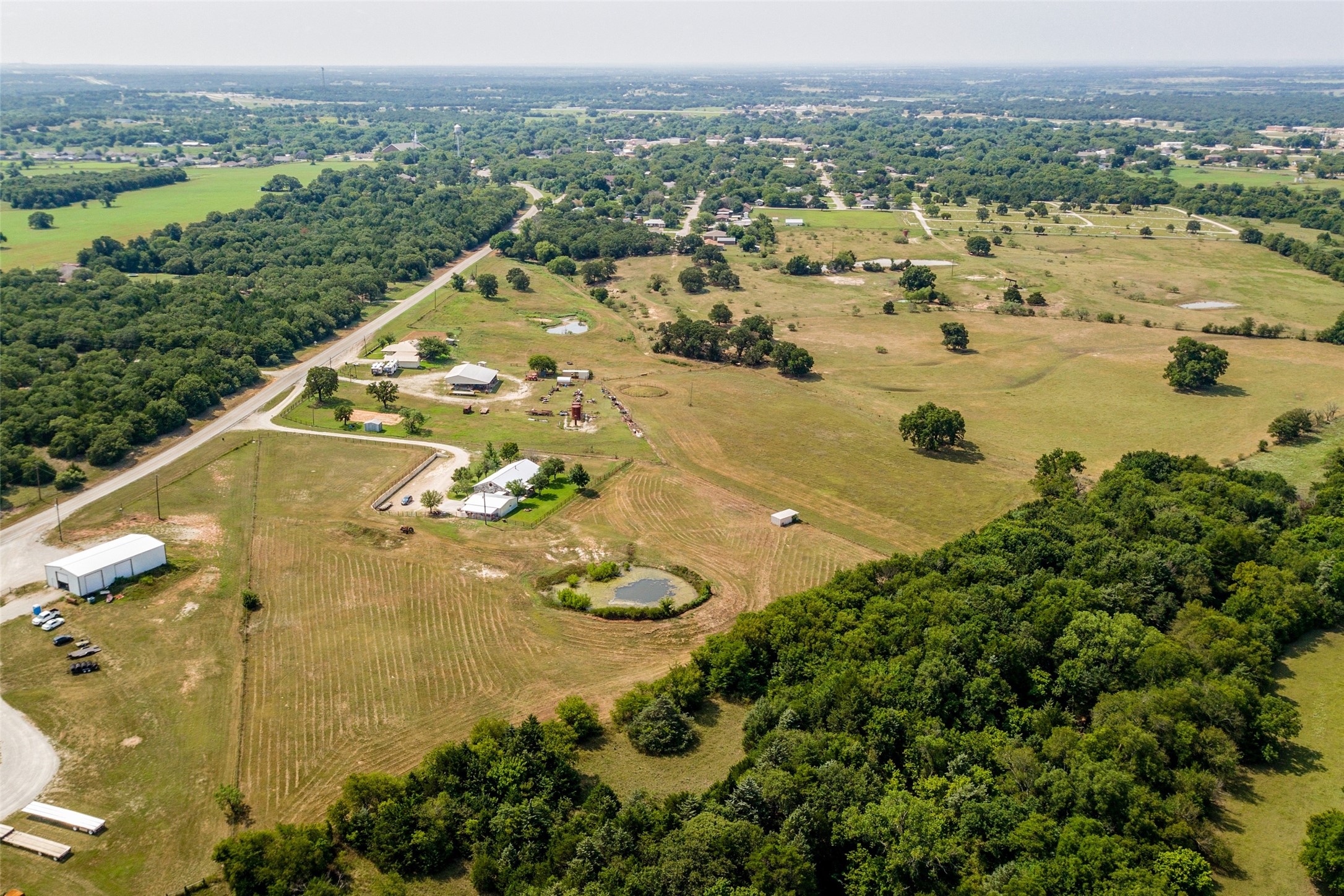 1215 N Wickham Street Alvord TX 76225
