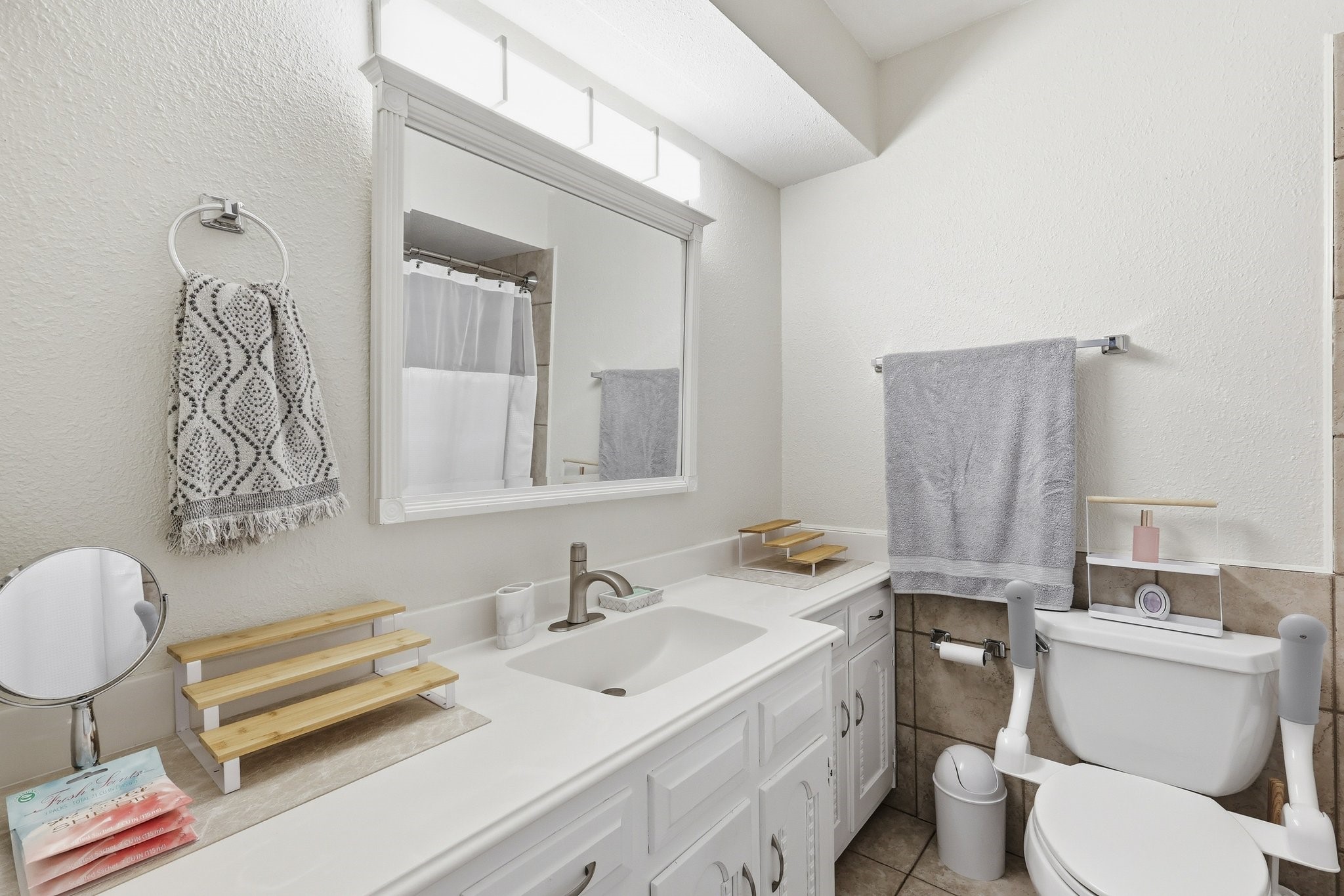 2708 Regal Road Plano TX 75075