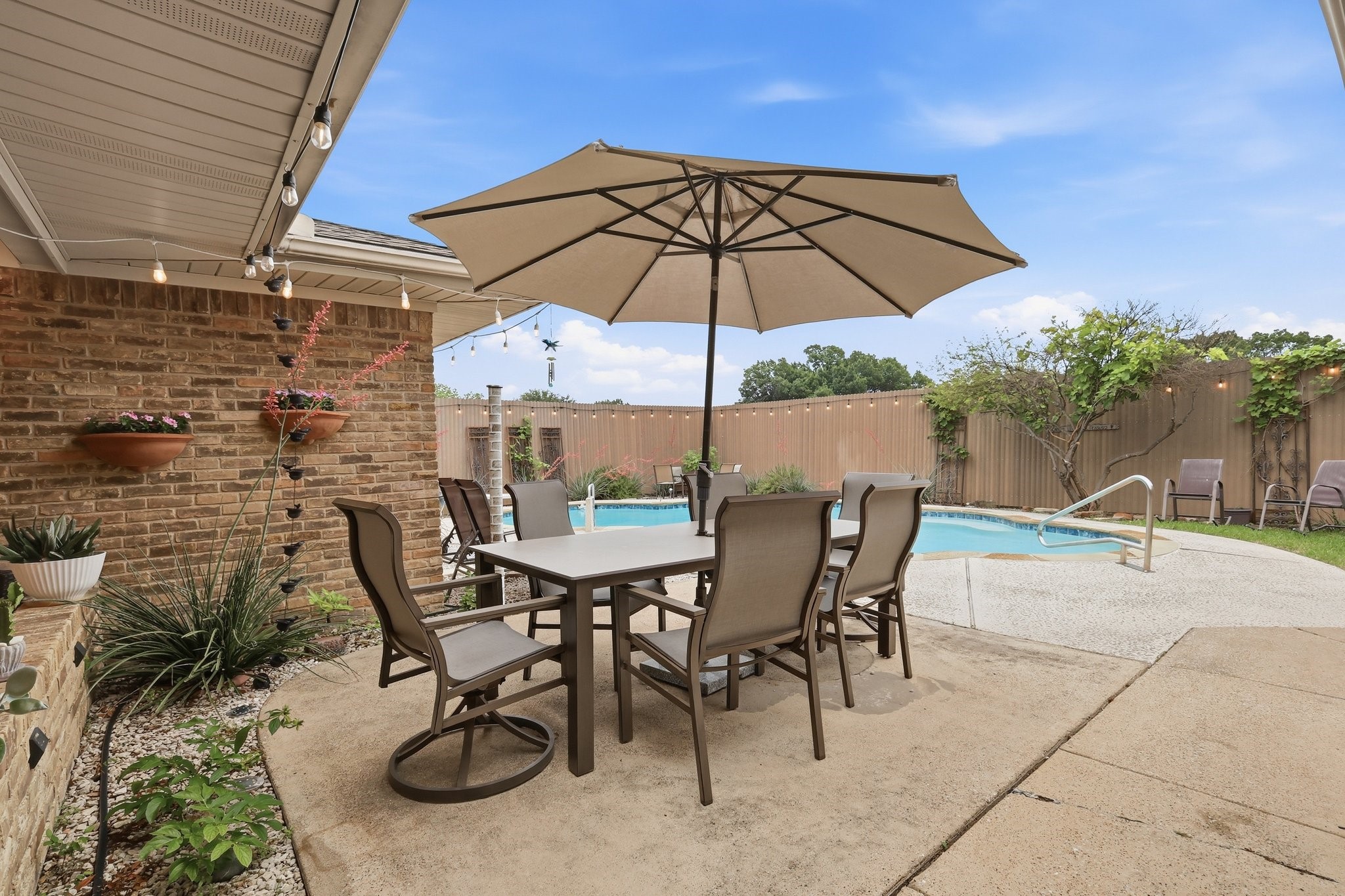 2708 Regal Road Plano TX 75075