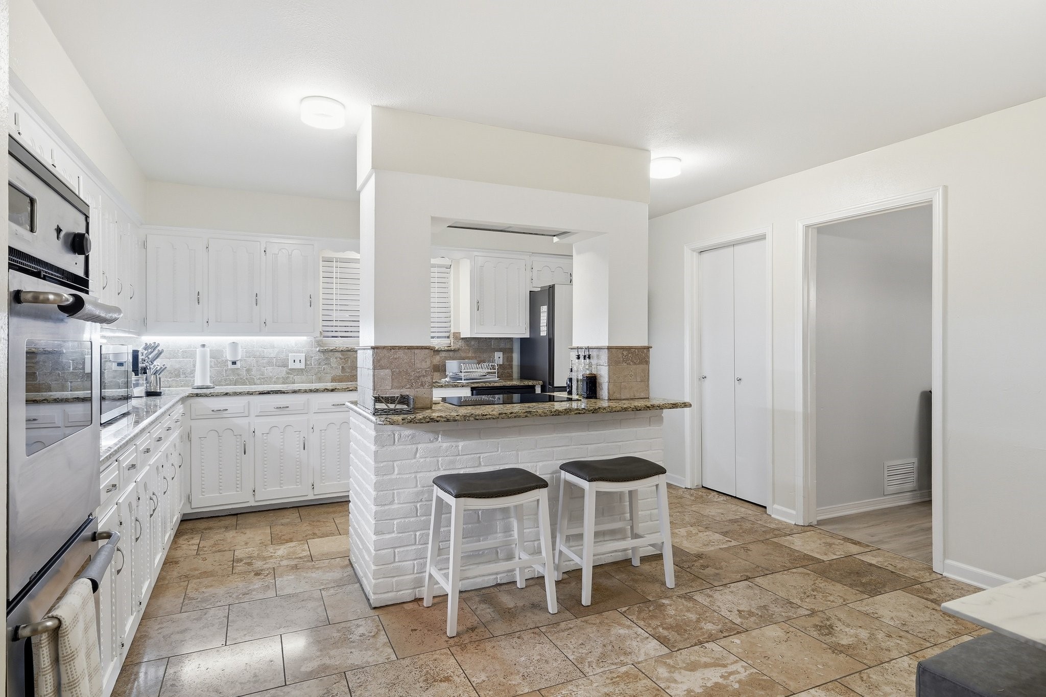 2708 Regal Road Plano TX 75075