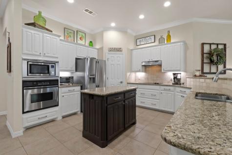 7021 Ridge Crest Drive North Richland Hills TX 76182
