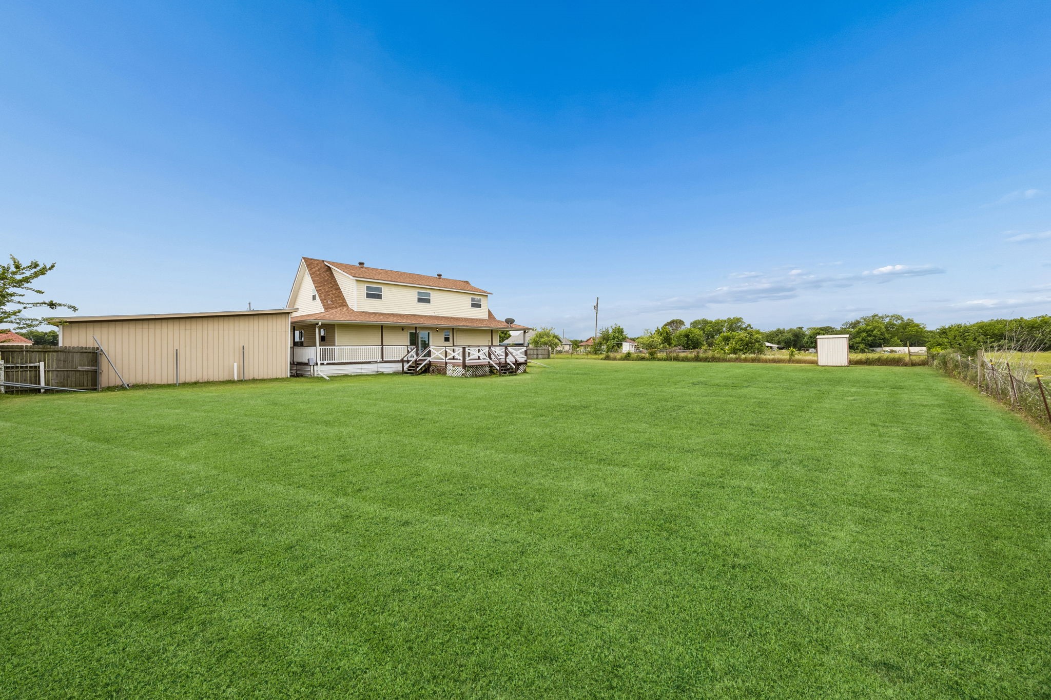 202 Sunrise Circle Rice TX 75155