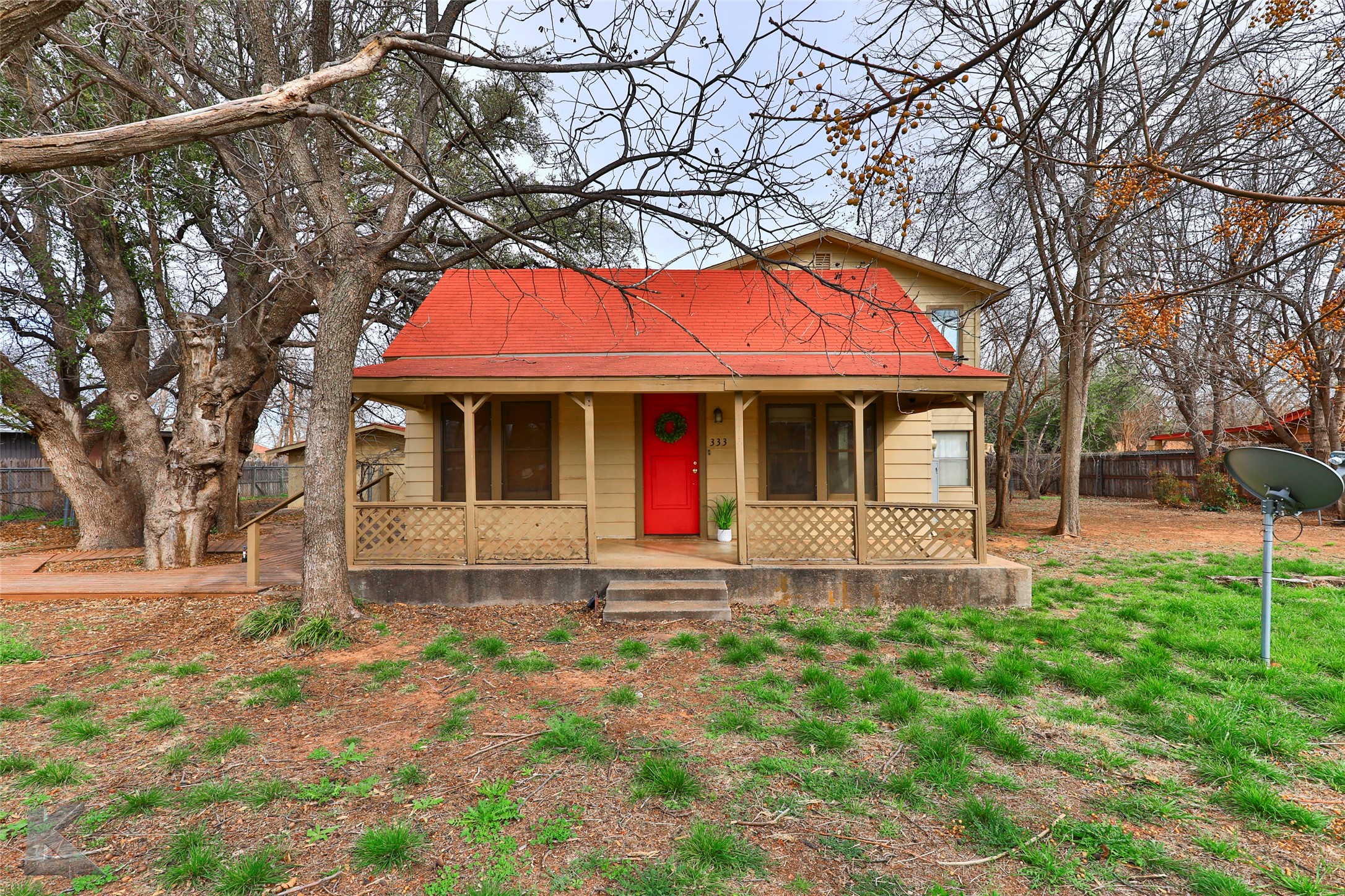 333 N West Street Buffalo Gap TX 79508
