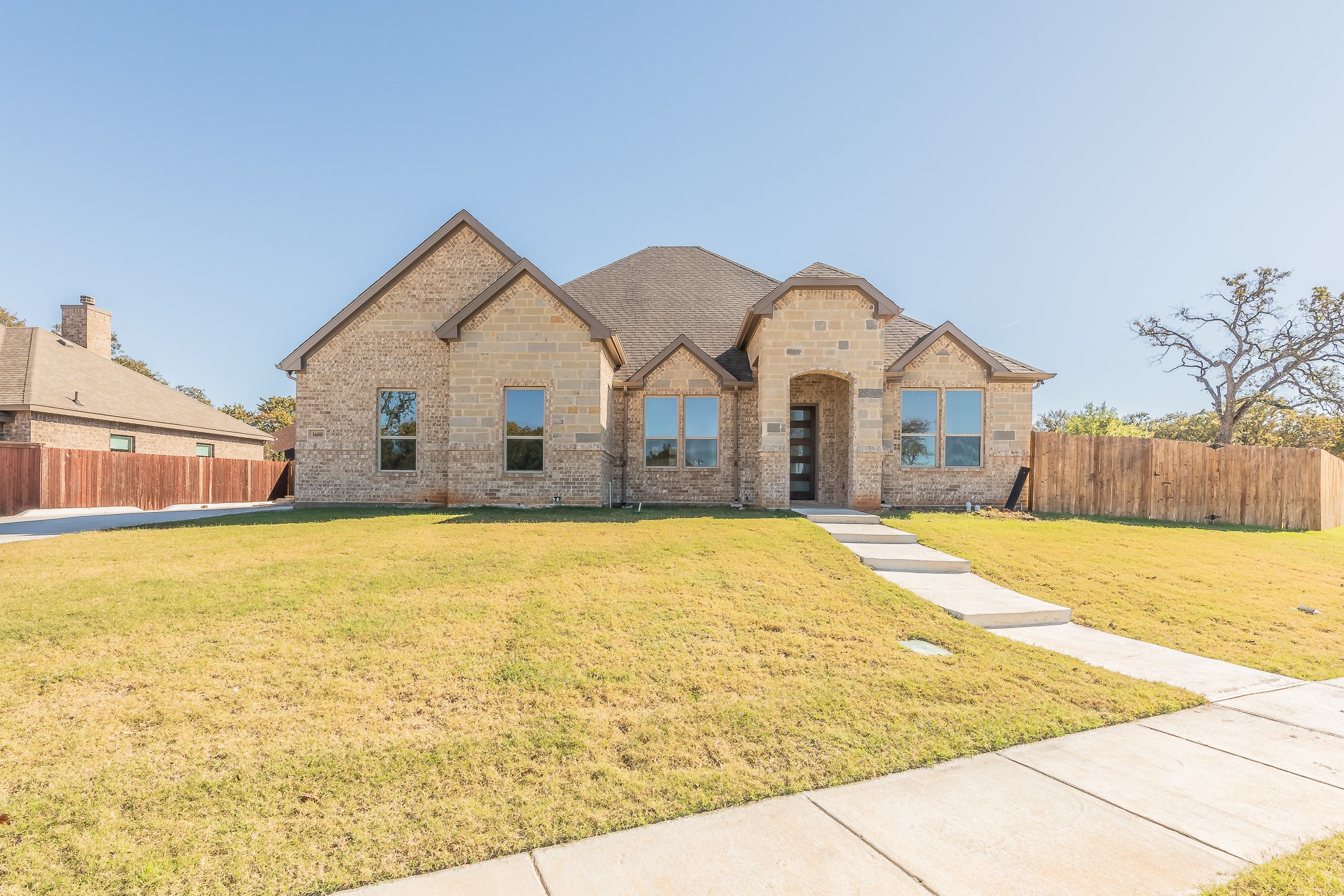 1600 Sea Breeze Court Azle TX 76020
