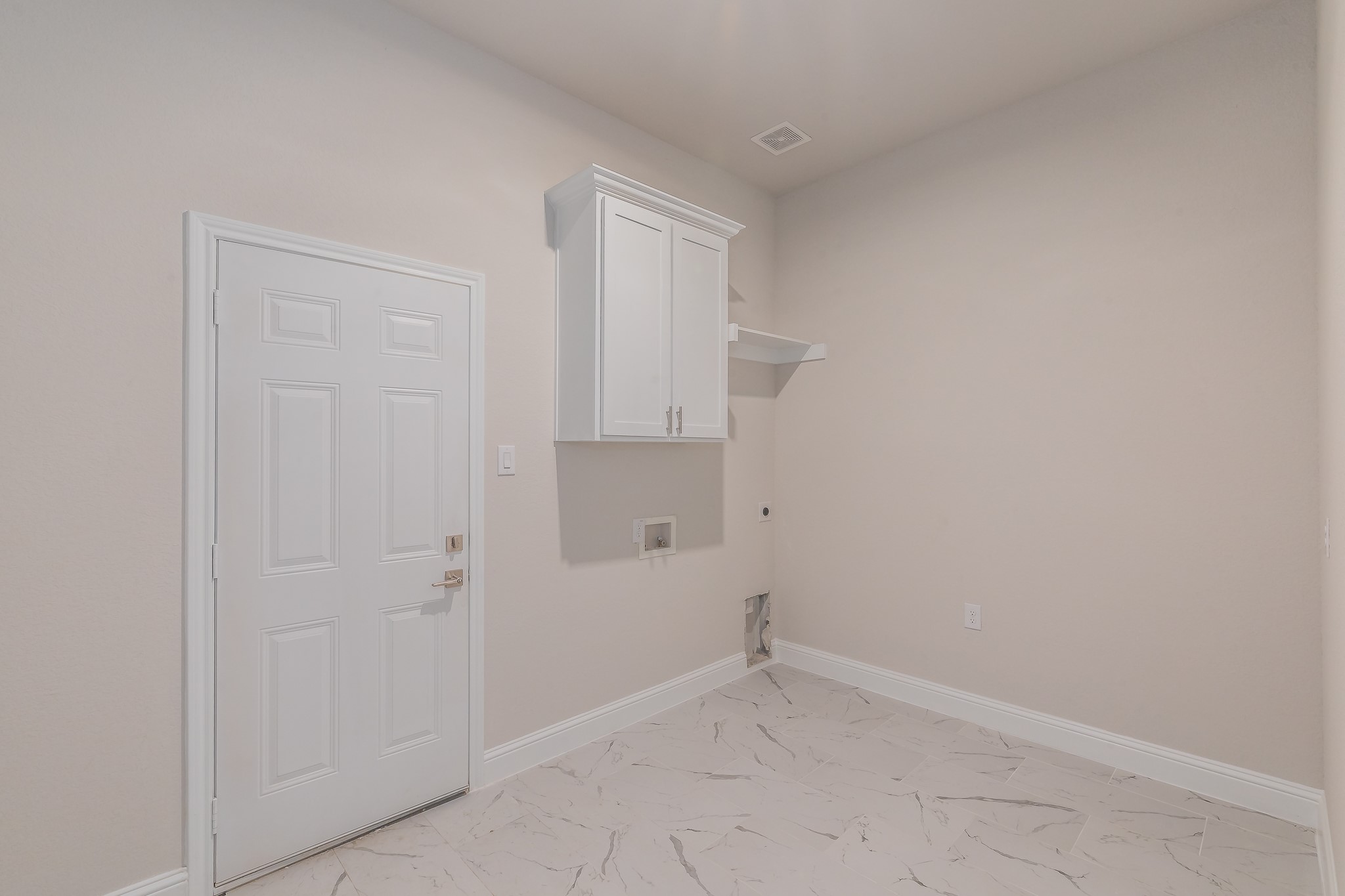 1600 Sea Breeze Court Azle TX 76020