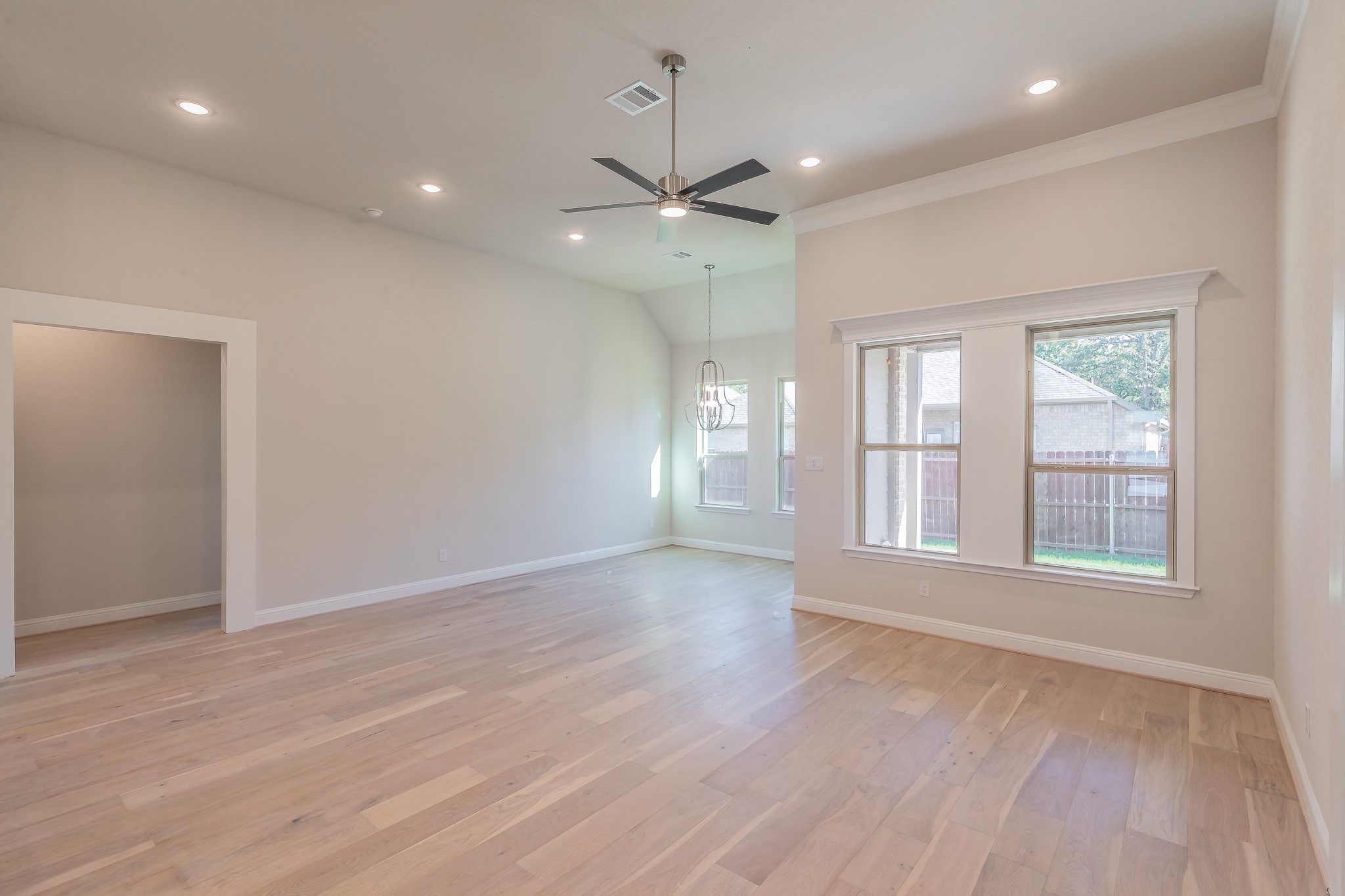 1600 Sea Breeze Court Azle TX 76020