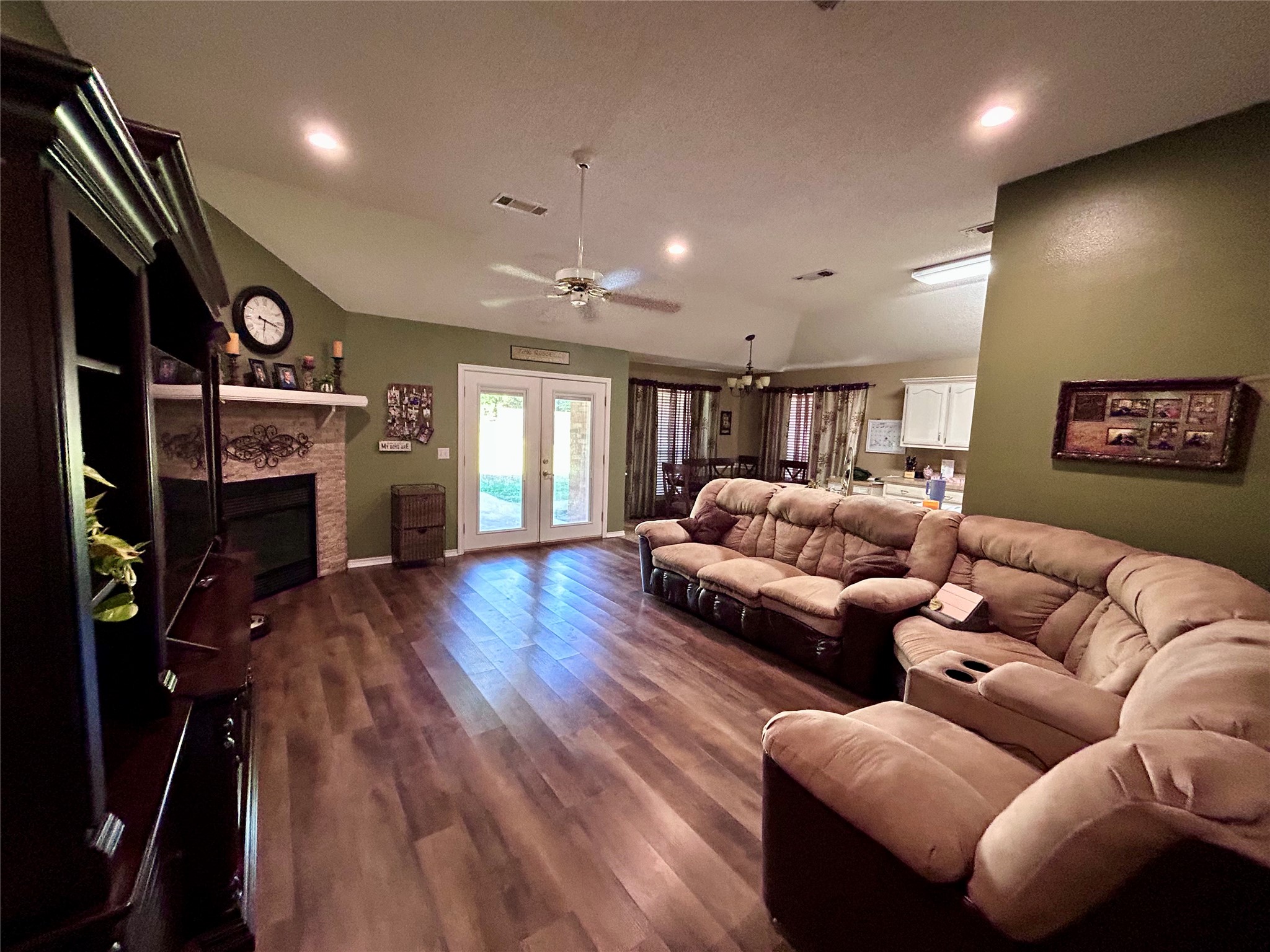 187 Sandy Reno TX 75462