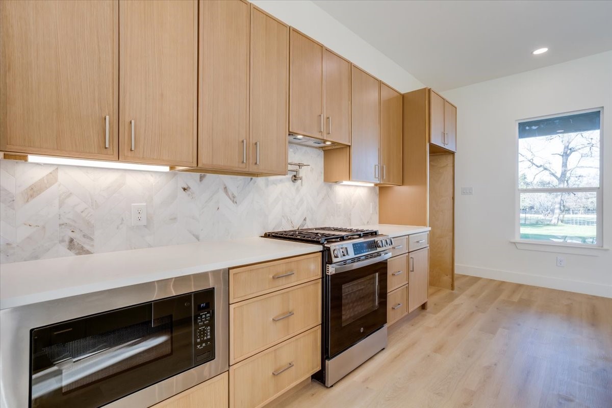 1507 Elk Creek Road Dallas TX 75253