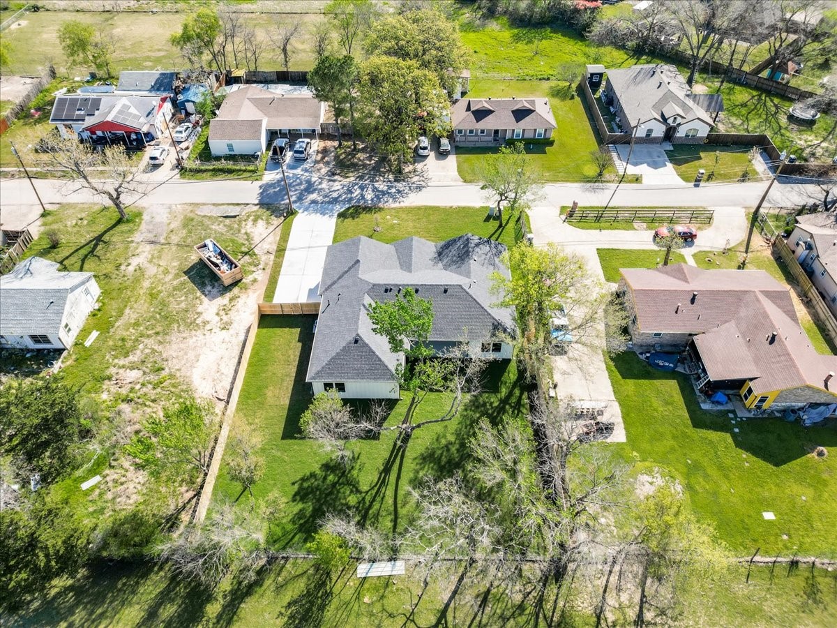 1507 Elk Creek Road Dallas TX 75253