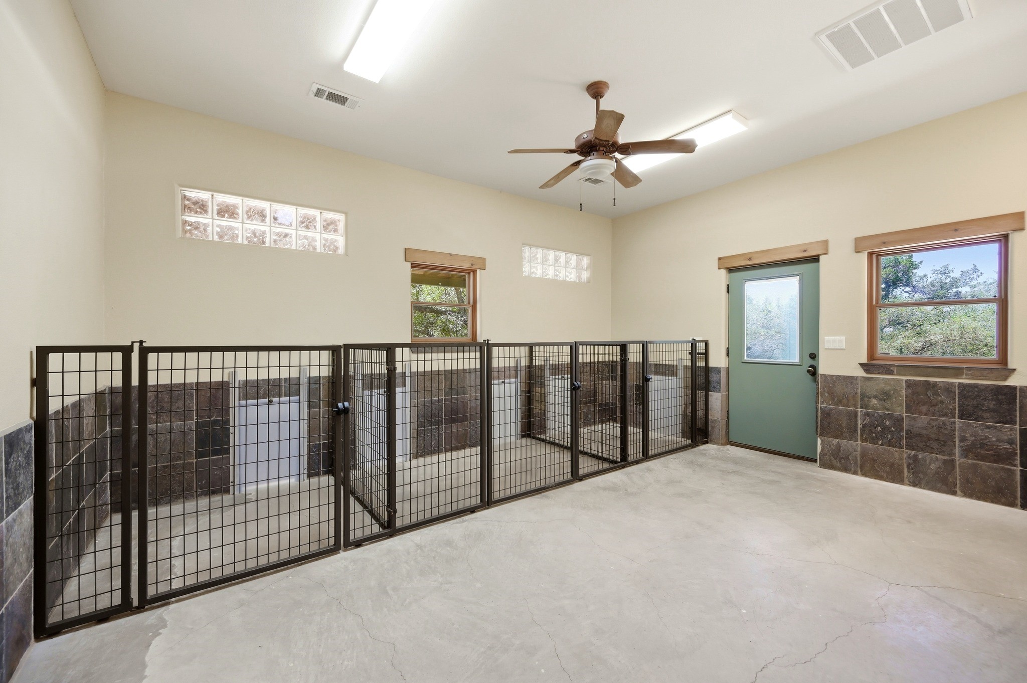 15425 Fitzhugh Road Dripping Springs TX 78620