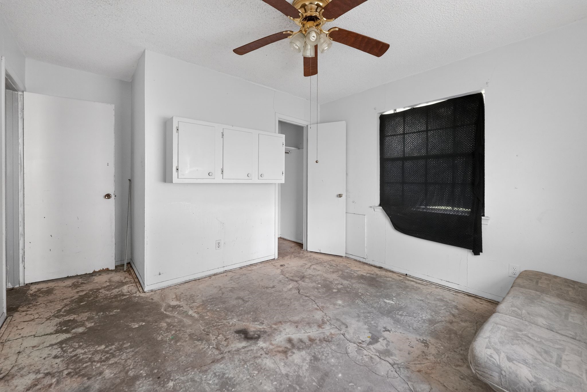 401 Peach Street Sanger TX 76266