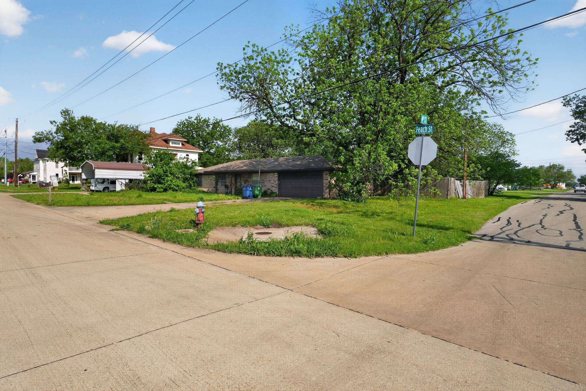 401 Peach Street Sanger TX 76266