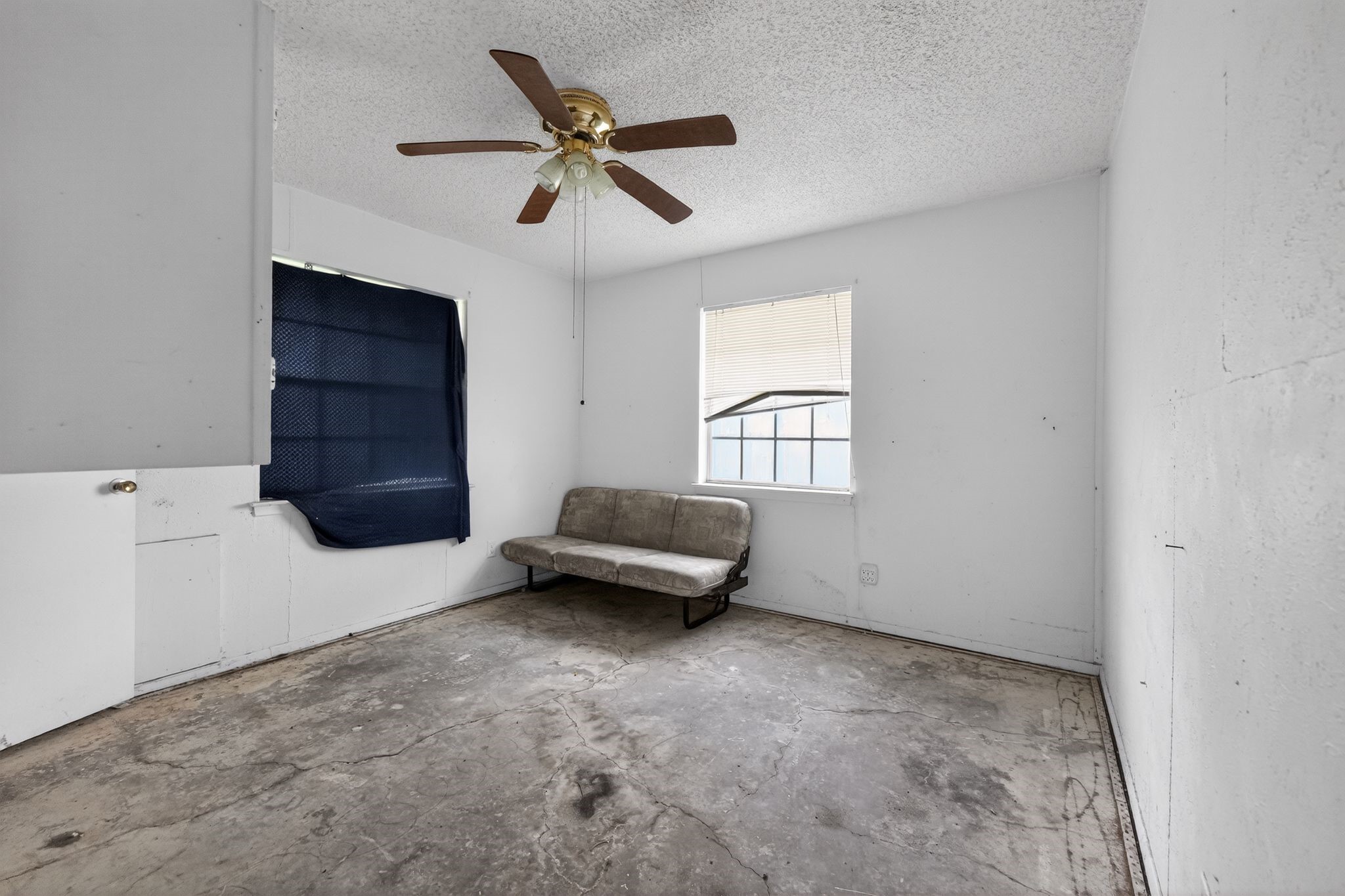 401 Peach Street Sanger TX 76266