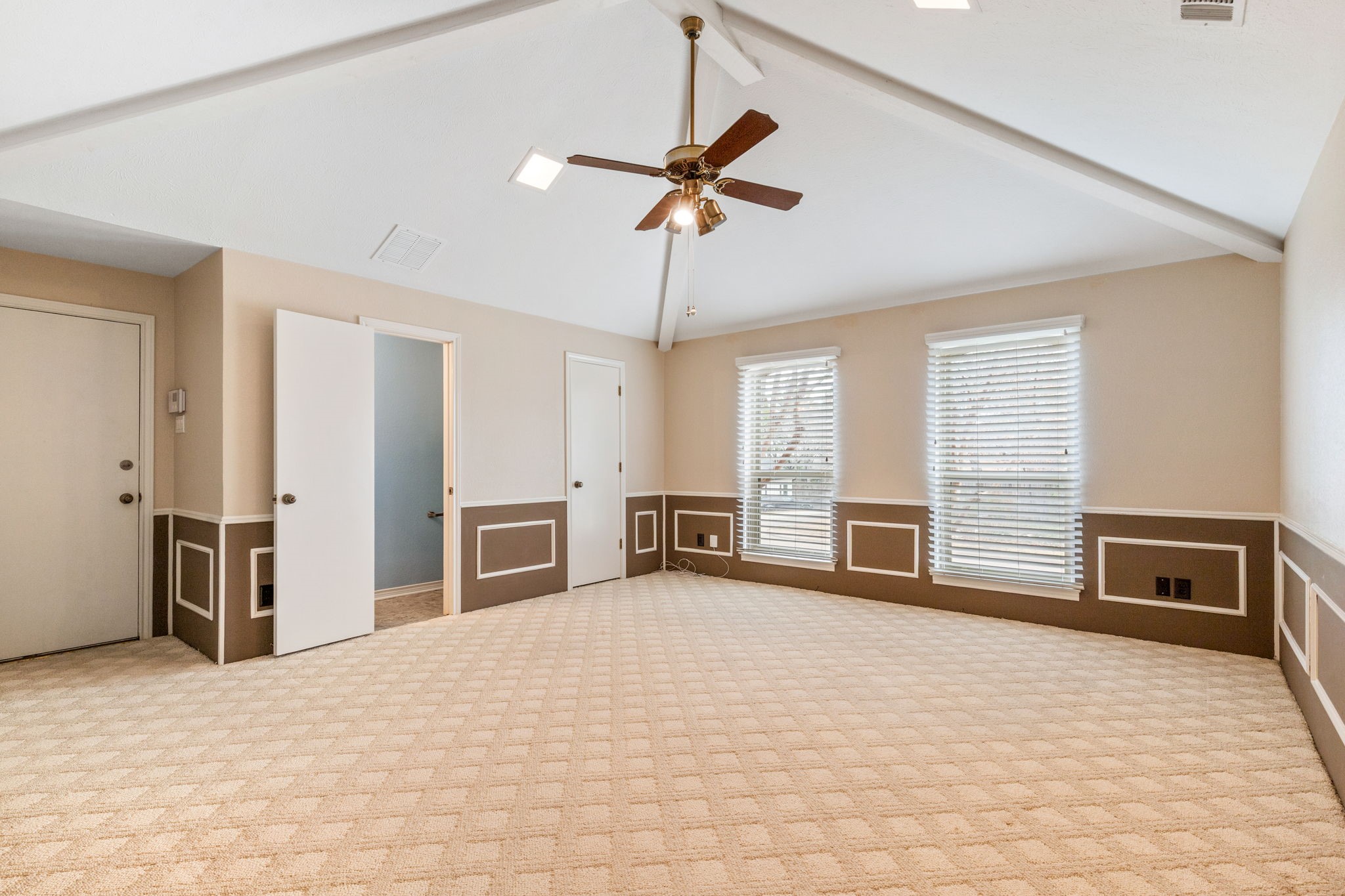 533 Hidden Brooke Drive Desoto TX 75115