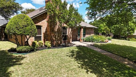 533 Hidden Brooke Drive Desoto TX 75115