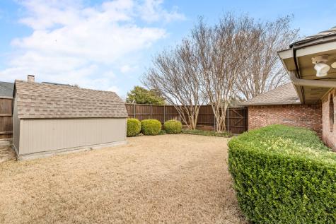 533 Hidden Brooke Drive Desoto TX 75115