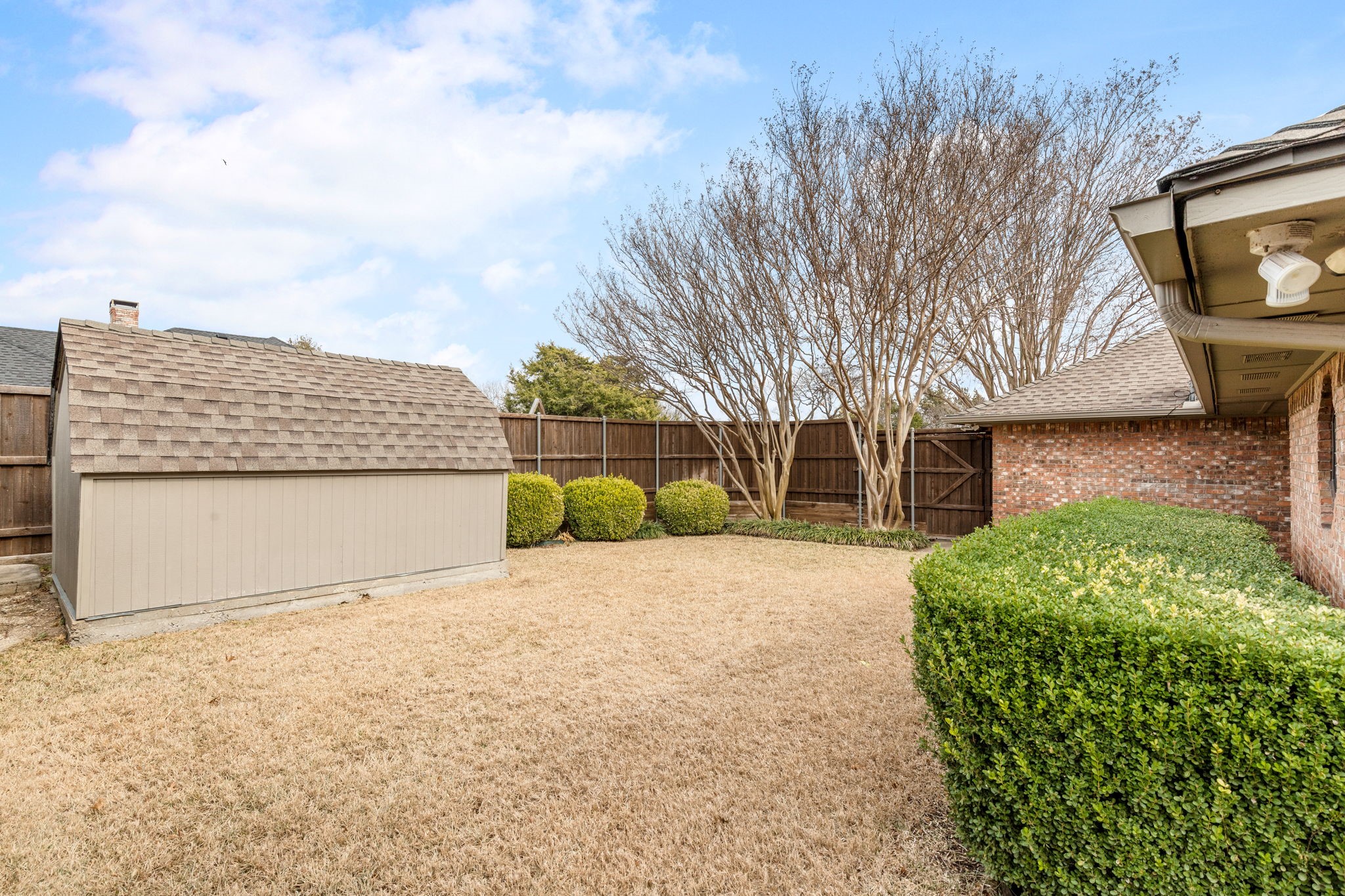533 Hidden Brooke Drive Desoto TX 75115