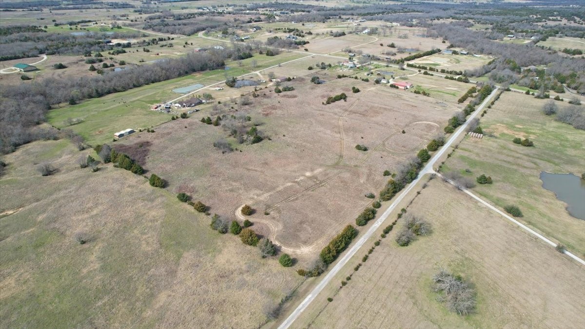 2035 Fm-1566 Celeste TX 75423