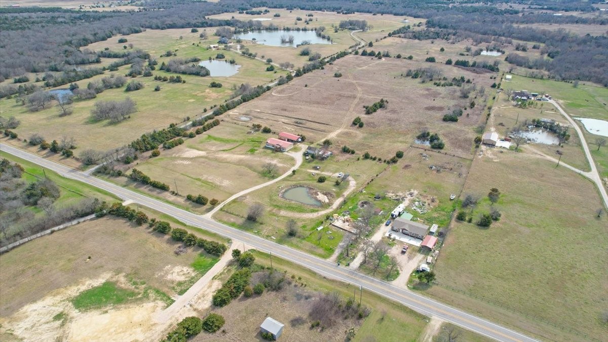 2035 Fm-1566 Celeste TX 75423