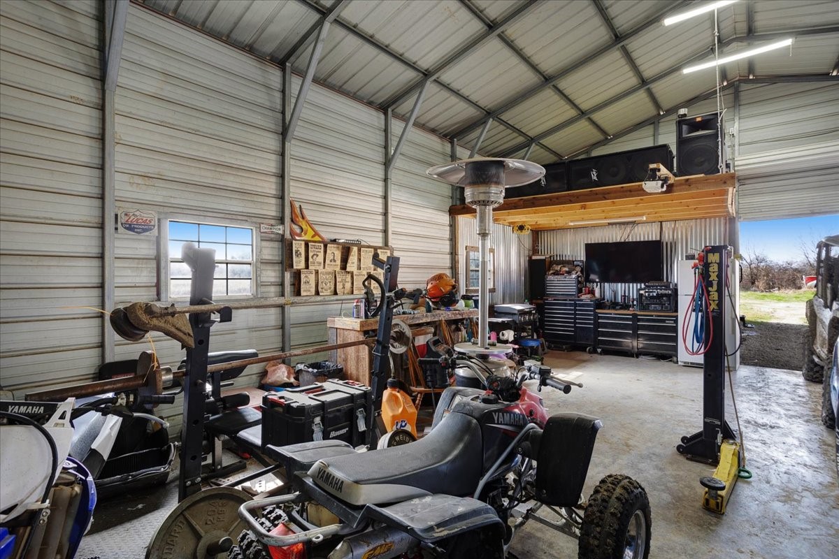 2035 Fm-1566 Celeste TX 75423
