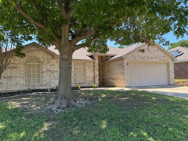 557 Marybeth Drive Burleson TX 76028