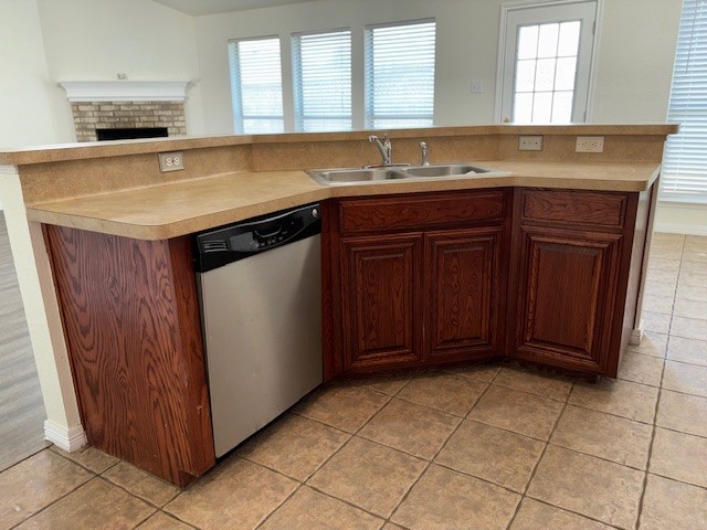 557 Marybeth Drive Burleson TX 76028