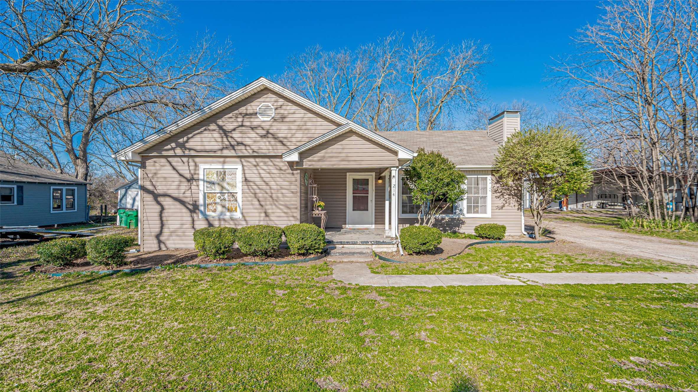 214 Highland Avenue Dublin TX 76446
