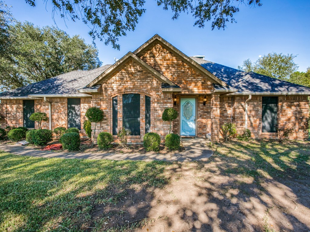 1080 Country Oaks Drive Kaufman TX 75142
