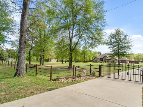 5136 E State Highway 154 Highway Gilmer TX 75645