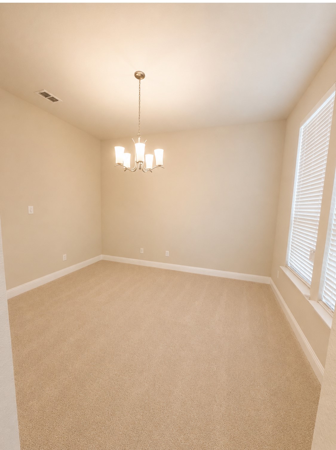 2818 Twin Ridge Drive Arlington TX 76001