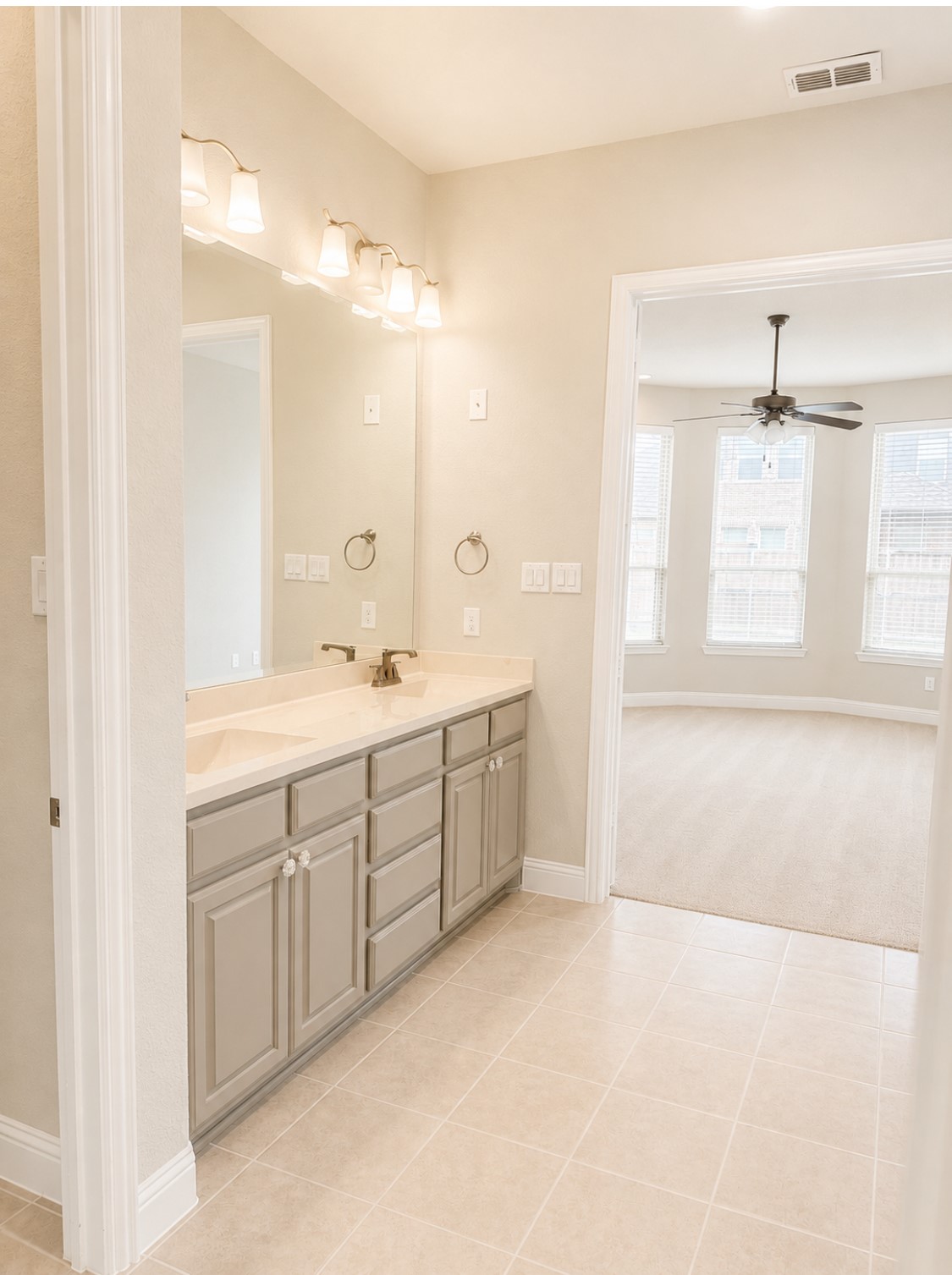 2818 Twin Ridge Drive Arlington TX 76001