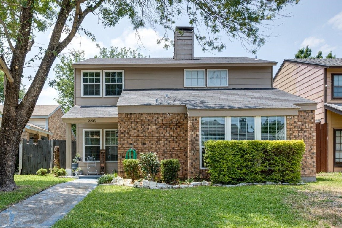 2205 Windy Drive Garland TX 75044
