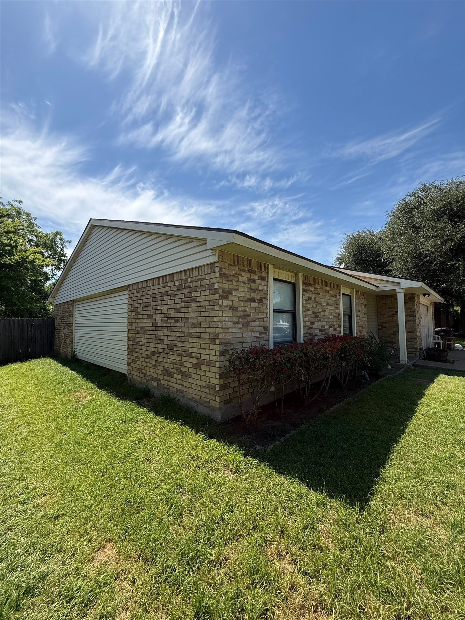 5725 Maiden Lane Fort Worth TX 76131