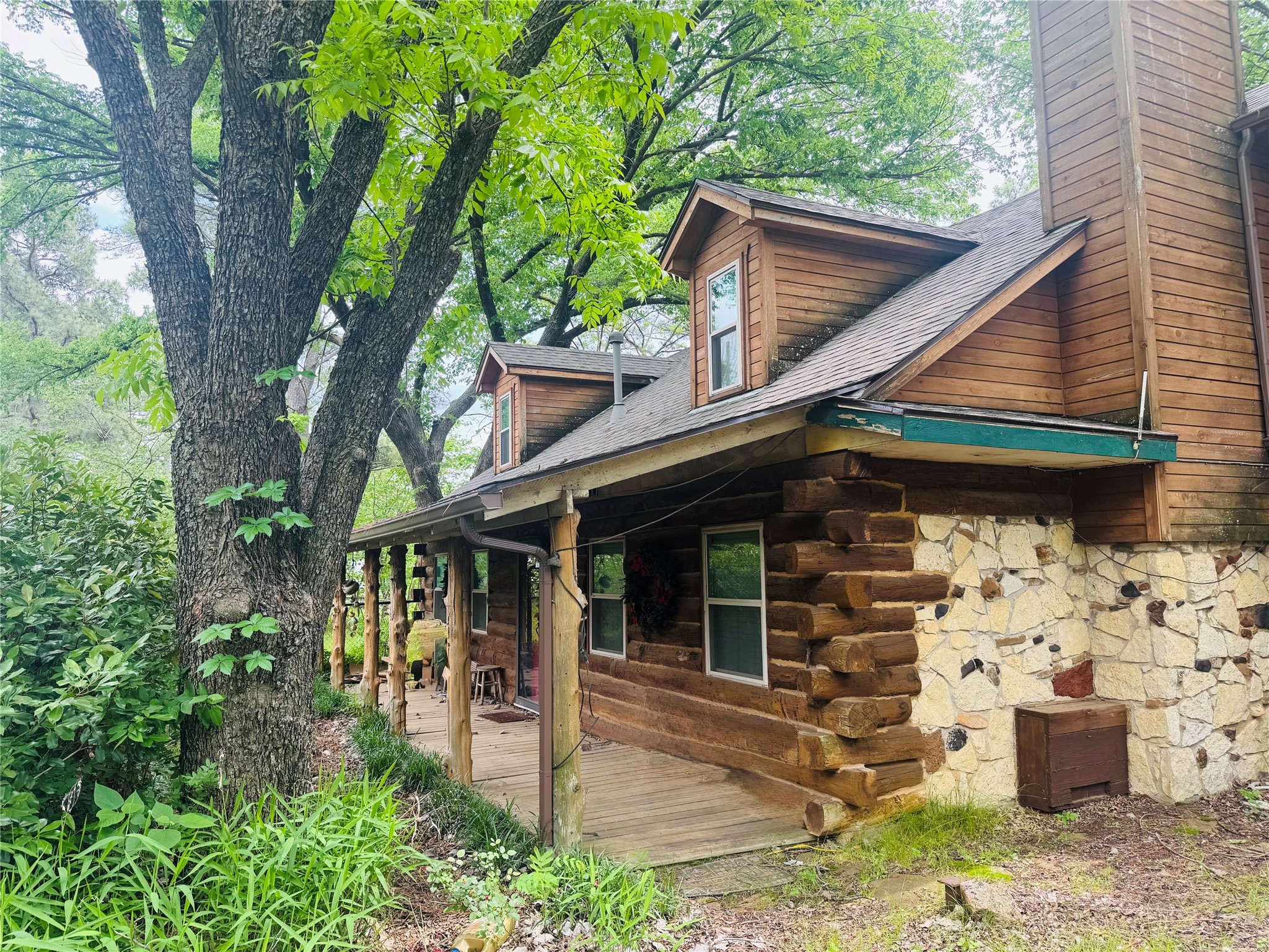1368 E Renfro Street Burleson TX 76028