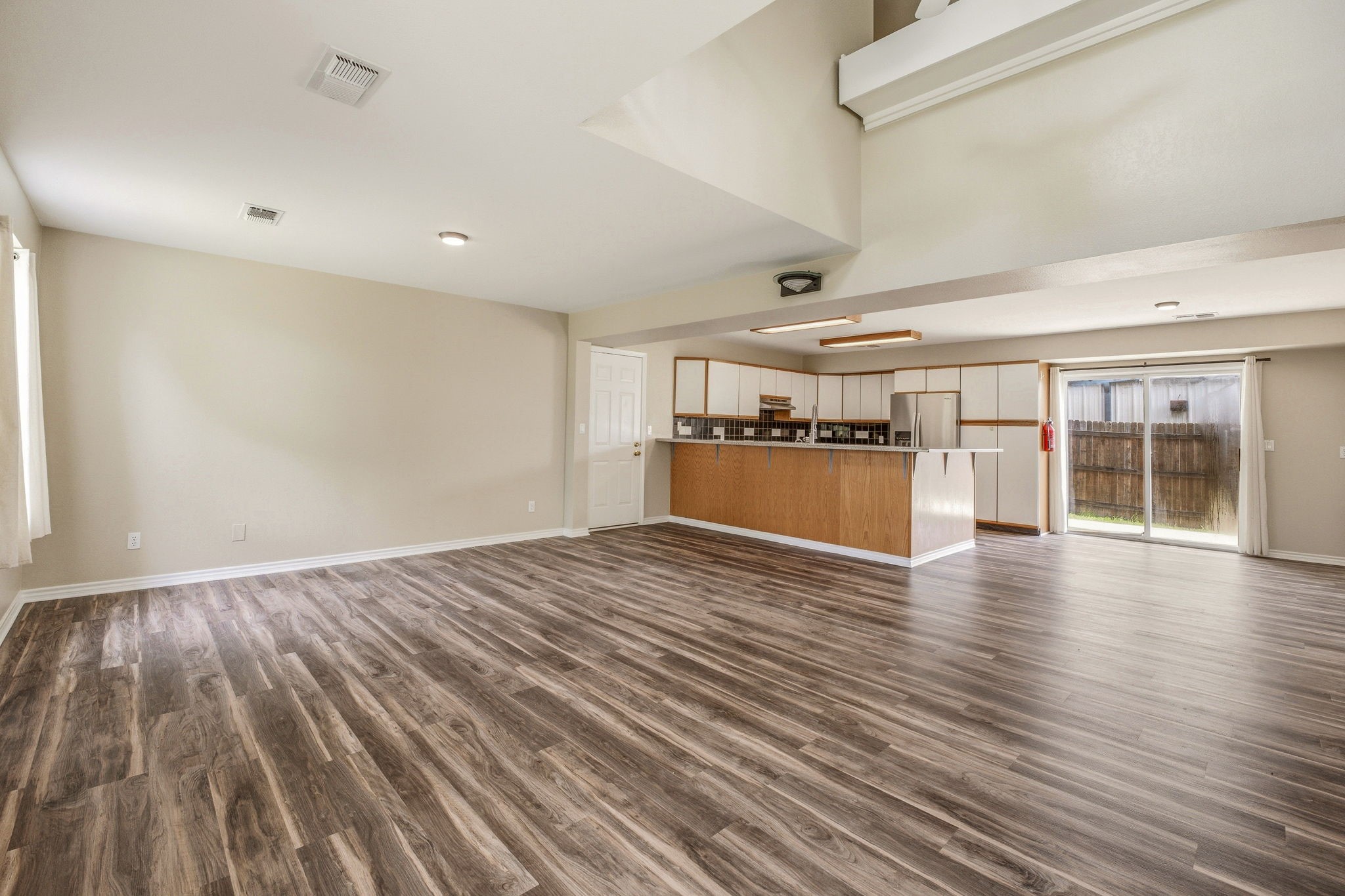 302 Hill Street Glen Rose TX 76043