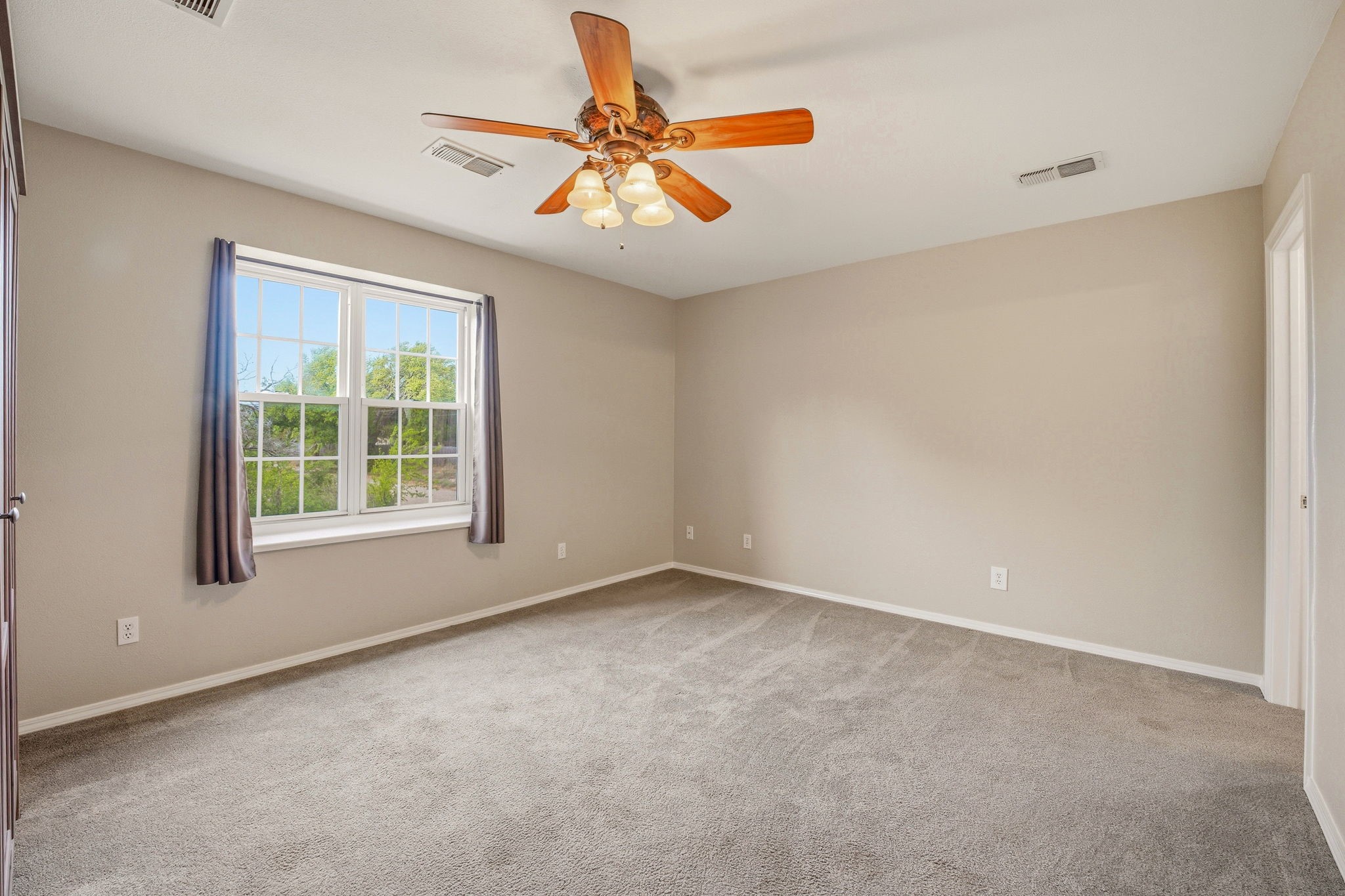 302 Hill Street Glen Rose TX 76043