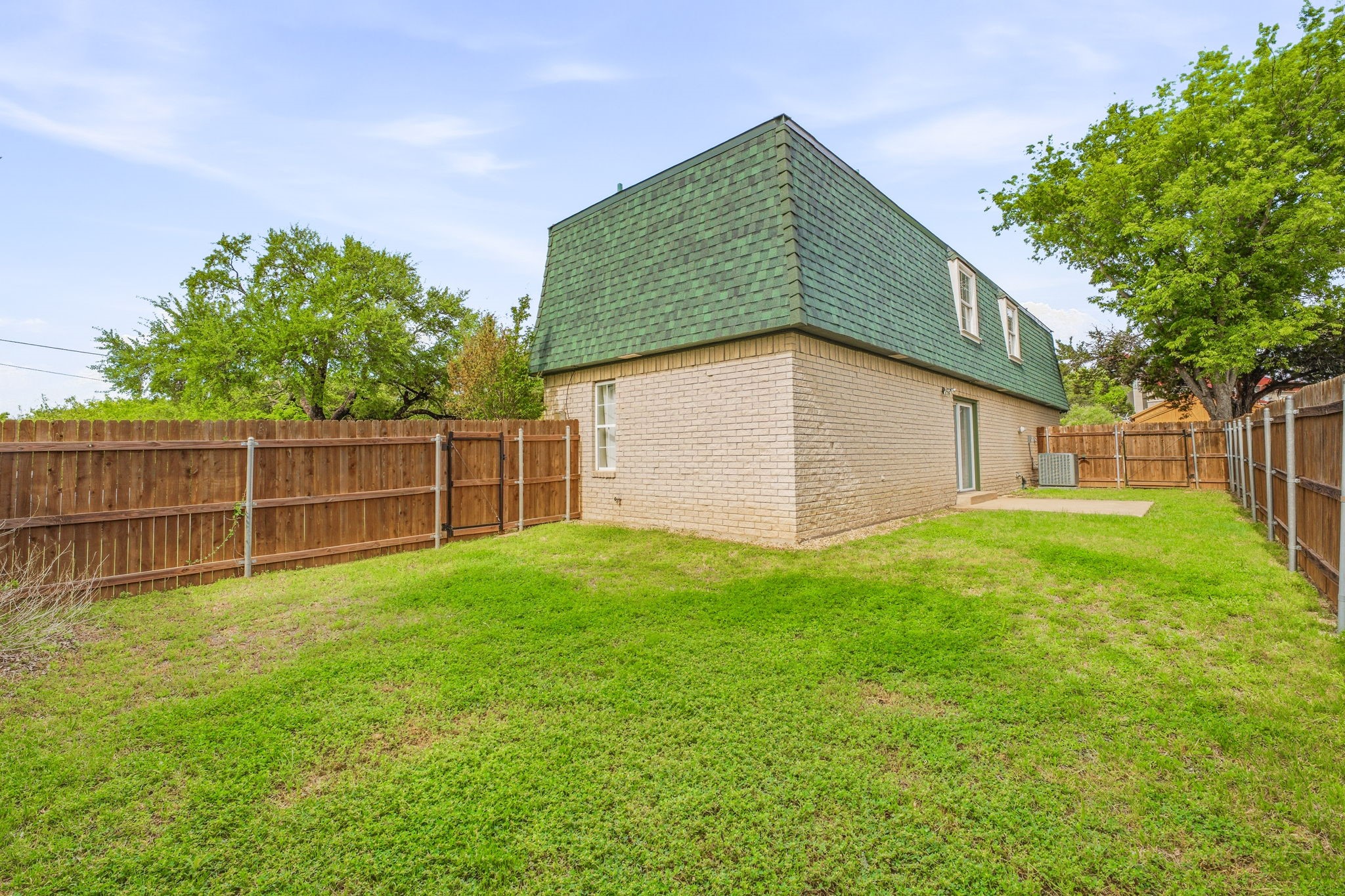 302 Hill Street Glen Rose TX 76043