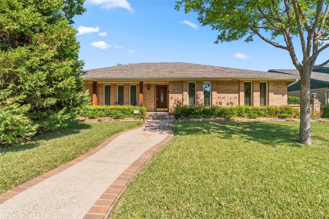9911 Milltrail Drive Dallas TX 75238